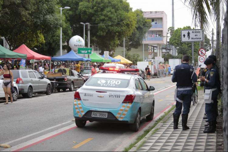 Segurança na tarde deste sábado no polo da Gentilândia, no bairro Benfica