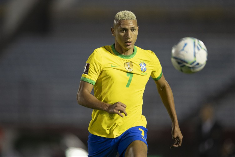 Richarlison é uma das novidades na lista da seleção olímpica do Brasil