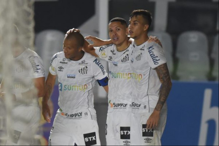 Santos recebe hoje o Sport em jogo do Campeonato Brasileiro 2021; veja onde assistir ao vivo à transmissão, provável escalação, horário e arbitragem