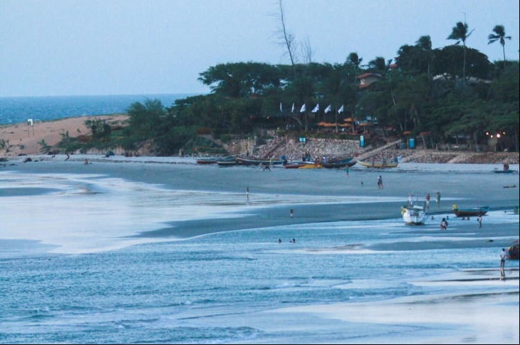 Praia de Jericoacoara ao por-do-sol. (Foto: Fabio Lima/O POVO) Praia de Jericoacoara ao por-do-sol. (Foto: Fabio Lima/O POVO)
