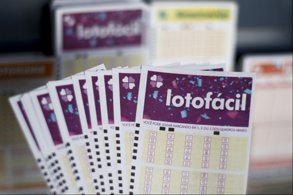 Lotofácil: Resultado Concurso 3385, quarta-feira, 07 de maio de 2025 (07/05/25). O prêmio é de R$ 1,8 milhão