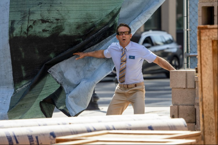Ryan Reynolds protagoniza a comédia de ação