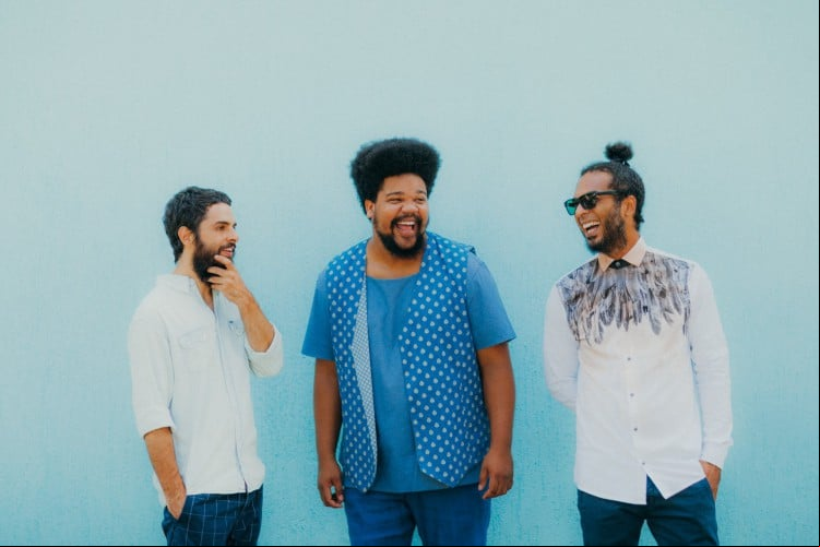 Músico mescla elementos culturais brasileiros com sonoridade clássica do jazz