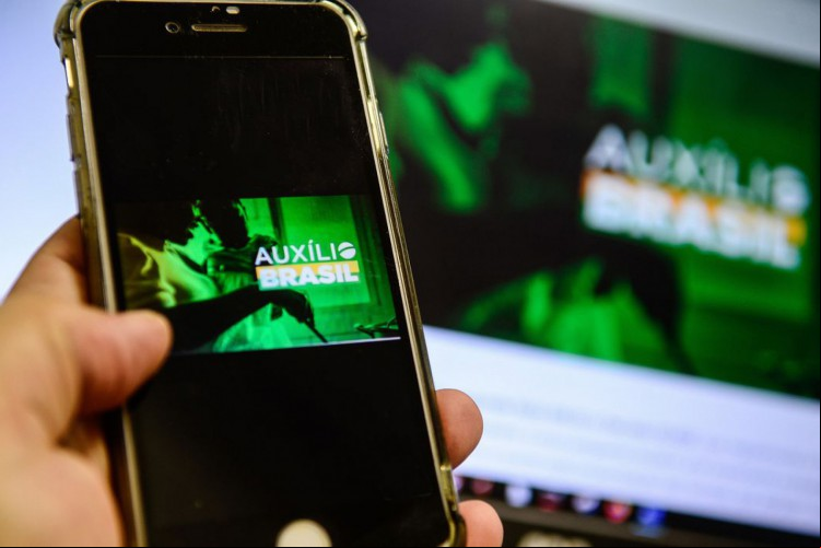 Auxílio Brasil 2022: pagamento de junho no valor de R$ 400 começa no dia 15; veja calendário, como funciona o cadastro e como consultar pelo F