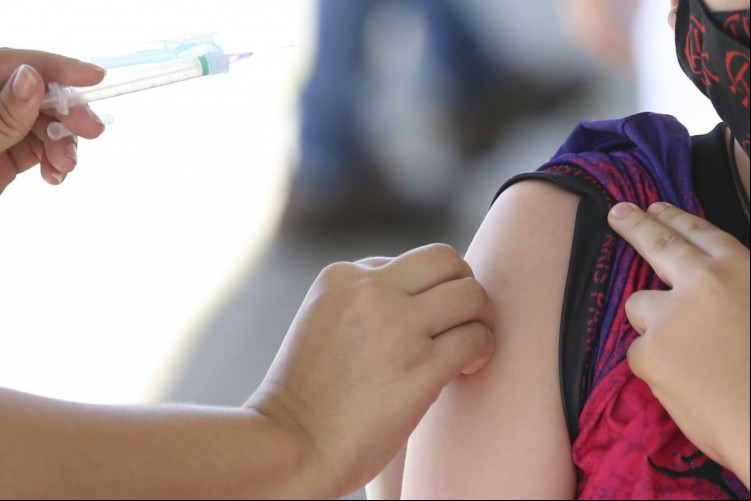 Em Fortaleza, vacinação de crianças de 3 a 5 anos de idade contra a Covid-19 começa na próxima segunda-feira, 18. A expectativa é atender 74,7 mil crianças nessa faixa etária