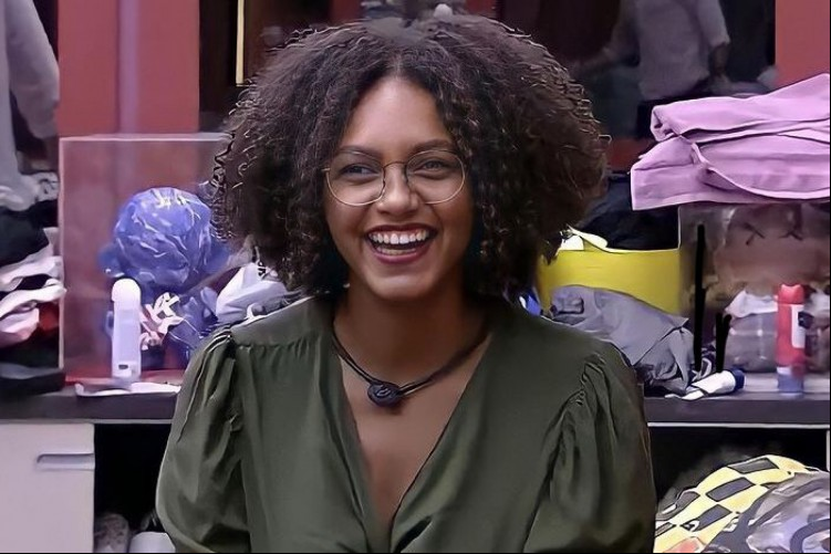 Jessi, participante do BBB 22, foi aprovada em concurso da Secretaria de Educação do Distrito Federal; Sister está no paredão do reality