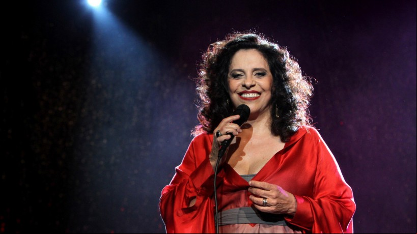 Primas de Gal Costa acusam que criação de fundação cultural foi cancelada por coação de viúva da cantora.