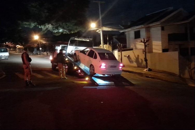 Carro utilizado pelo PM para se deslocar entre os municípios foi apreendido