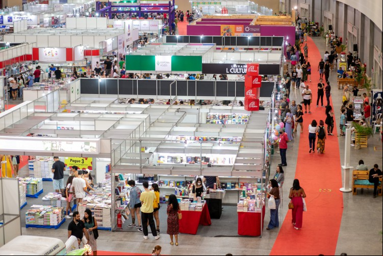 15ª edição da Bienal internacional do Livro do Ceará ocorre entre os dias 4 a 13 de abril de 2025