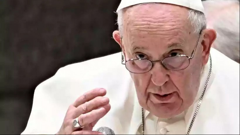 Francisco foi eleito papa em 13 de março de 2013, sendo o primeiro jesuita e sul americano a ser eleito papa