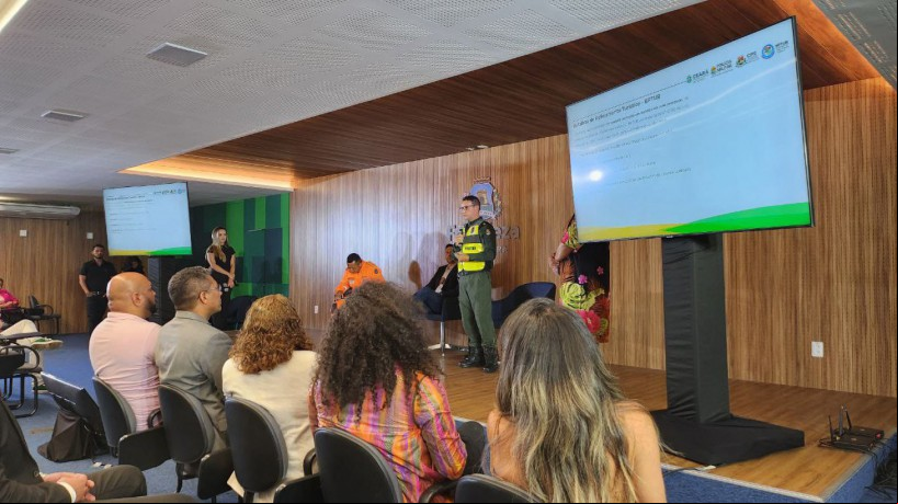 Coletiva de imprensa para apresentação do plano operacional para a Parada da Diversidade Sexual de 2023 ocorreu nesta terça-feira, 20, no auditório do Paço Municipal