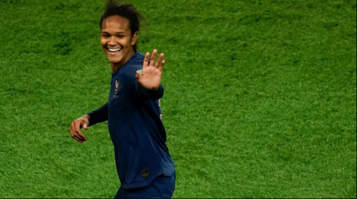 Wendie Renard representa a França na Copa 2023 Wendie Renard representa a França na Copa 2023
