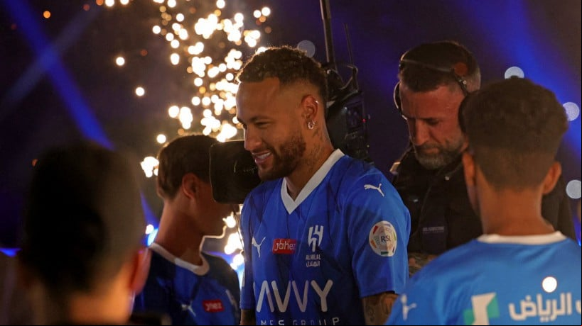 Atacante Neymar é apresentado como reforço do Al-Hilal, da Arábia Saudita, com grande festa em Riade