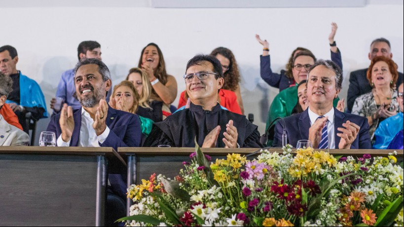 ELMANO, Custódio e Camilo durante cerimônia