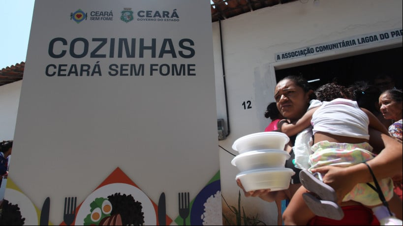 Primeira cozinha solidária inaugurada no programa está localizada na Associação Comunitária Lagoa do Papicu, em Fortaleza. A Capital deve receber mais 12 espaços até o fim da semana, que atenderão população em vulnerabilidade social