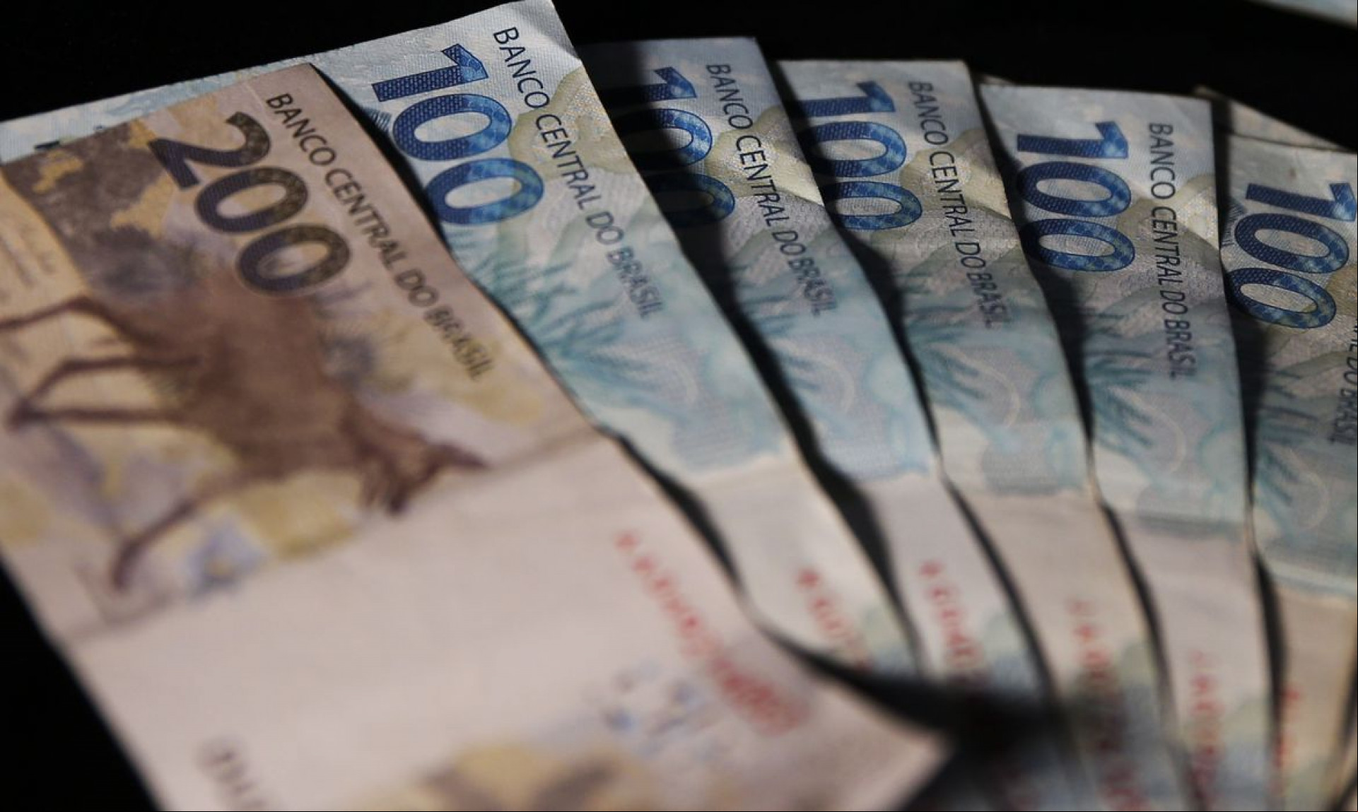 Quase metade das prefeituras cearenses tem atraso em pagamentos a fornecedores 