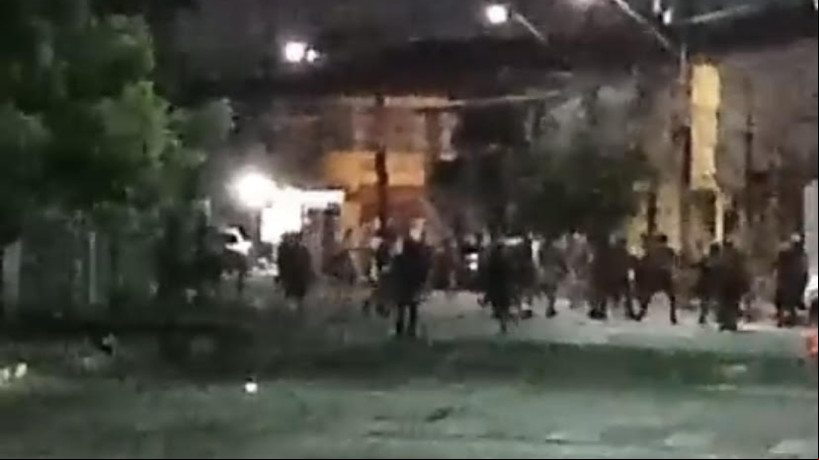 A briga de torcida ocorreu na noite da segunda-feira, 25
