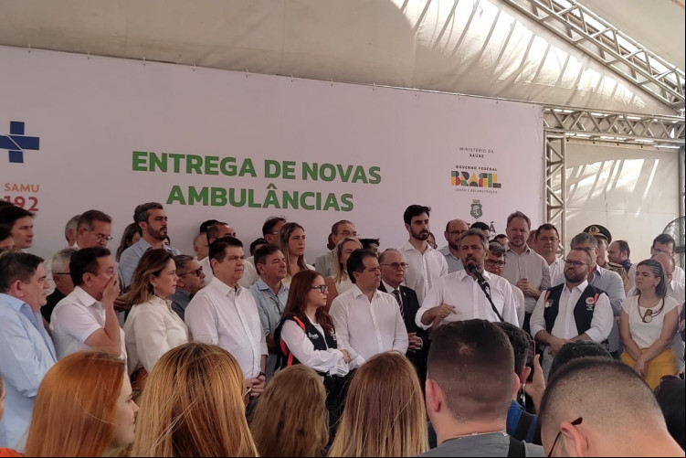 Cerimônia reuniu equipes do Samu e autoridades Cerimônia reuniu equipes do Samu e autoridades