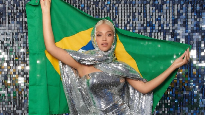 No Instagram, Beyoncé publicou fotos com a bandeira do Brasil e colocou a localização de Salvador em sua bio