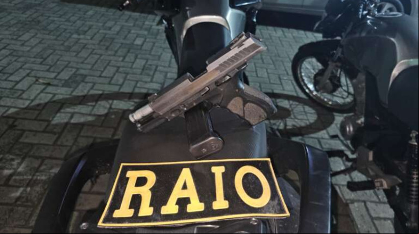 Suspeito já tinha agens na polícia por consumo de entorpecentes e crime contra a fé pública
