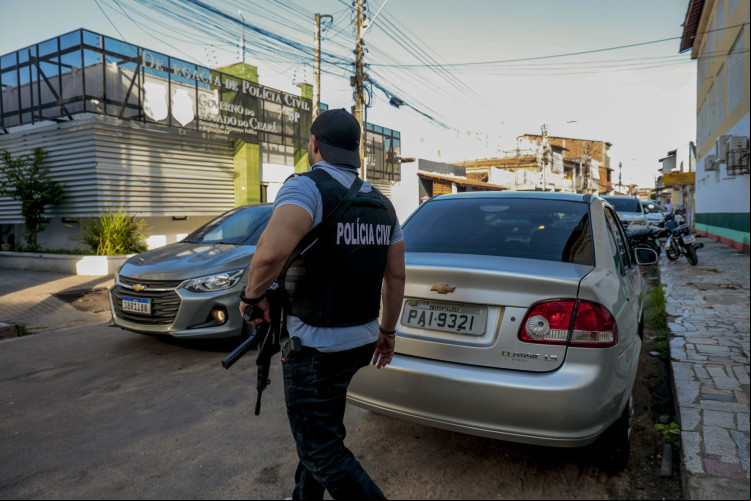 Fortaleza, CE, BR 01.02.24 - Facção criminosa determina fechamento do comércio no Pirambu  (Fco Fontenele/OPOVO