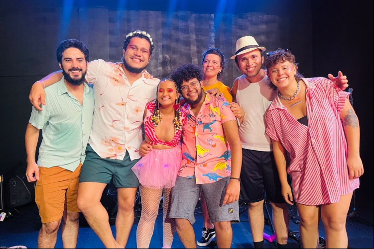O bloco De Ladinho É Mais Gostoso é uma das atrações deste domingo,4