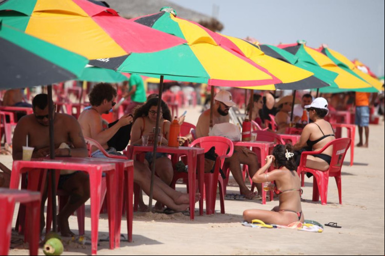 Barracas de praia em Canoa Quebrada
