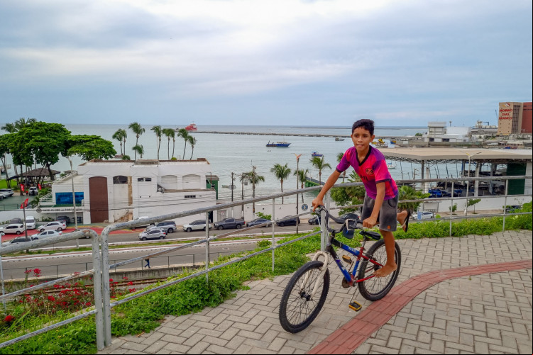 Festival Bike Arte Brasil aconteceu na praça Castelo Encantado, no Grande Mucuripe