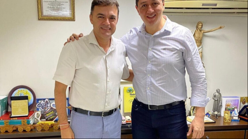 Fernando Santana (PT) e Glêdson Bezerra (Podemos) irão concorrer a prefeitura de Juazeiro do Norte.