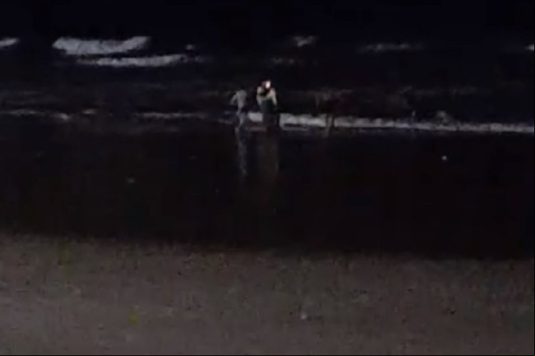 Vídeo mostra parte do desespero das pessoas que acompanharam a ação que levou ao óbito de Taian Fé Nogueira da Costa