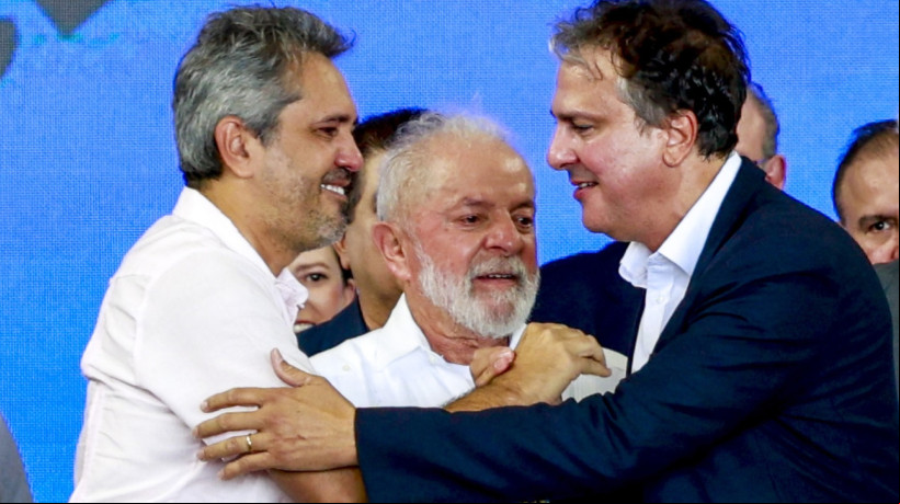 Elmano (PT) e Camilo (PT) desejaram boa recuperação ao presidente Lula (PT).