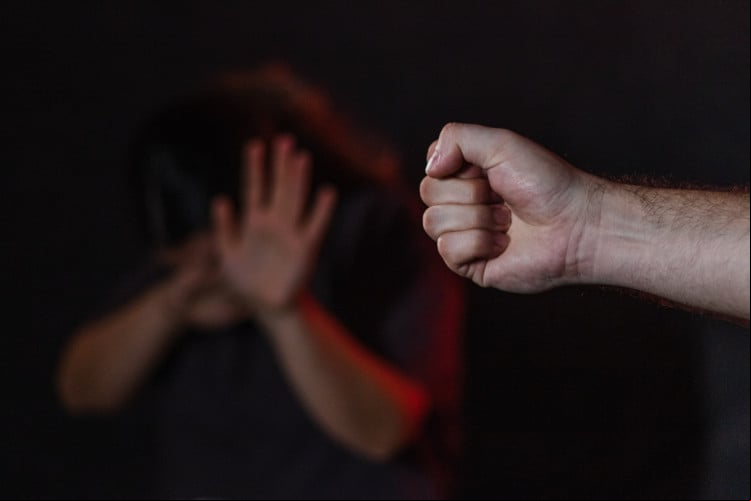 Imagem de apoio ilustrativo. Réu por matar ex-esposa a facadas em Crateús cumpre prisão preventiva desde 2021