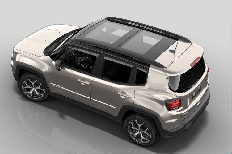 Jeep Renegade Sahara versão Slash Gold