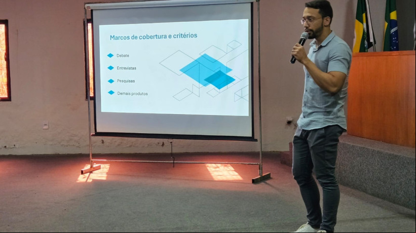 Cobertura do Grupo de Comunicação O POVO sobre as eleições no Crajubar foi apresentada aos partidos e pré-campanhas por Luciano Cesário, coordenador de Jornalismo da rádio O POVO CBN Cariri e âncora do programa O POVO no Rádio