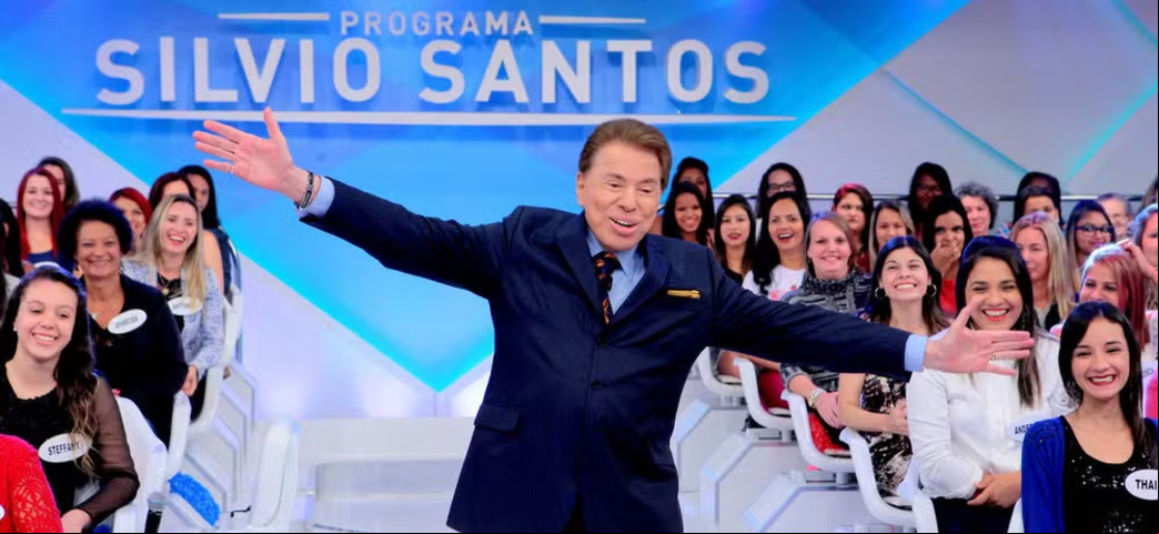 Afinal, no seu programa, ele sempre cantava a música: Da vida não se leva nada, vamos sorrir e cantar.