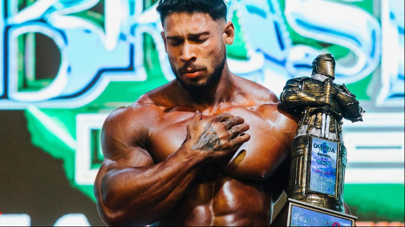 Ramon Dino conquistou o título da Classic Physique no Mr. Olympia Brasil 2024, neste domingo, 20