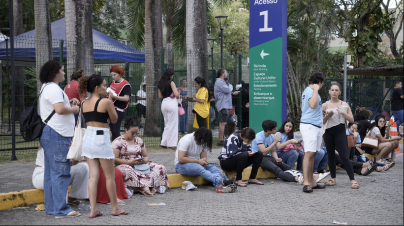 Saída do segundo dia de provas do Enem 2024 na Unifor