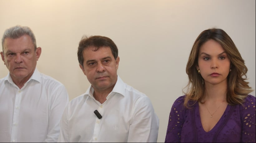FORTALEZA-CE, BRASIL, 12-11-2024: Evandro Leitão se encontra com Sarto no paço municipal para tratarem da transição. ( foto: Fabio Lima/ OPOVO)