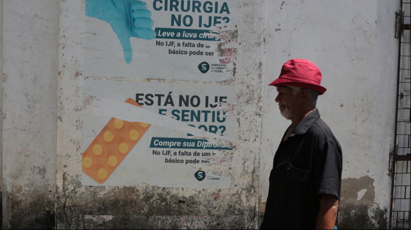 FORTALEZA-CE, BRASIL, 14.11.2024: Falta de medicamentos IJF. (foto: Fabio Lima/ OPOVO)