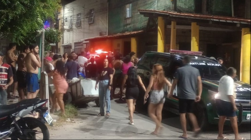 Homicídio foi registrado na noite desse domingo, 24, na rua Marcílio Dias, localizada no bairro Pirambu, em Fortaleza