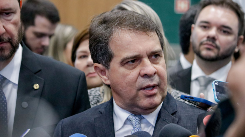 EVANDRO Leitão, prefeito eleito, reclama da transição em Fortaleza