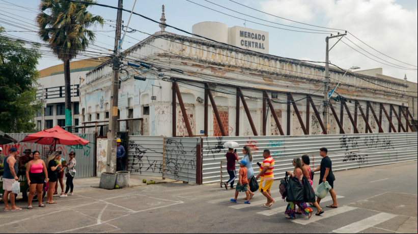 ￼REFORMA do Casarão dos 
Fabricantes, no Centro de Fortaleza