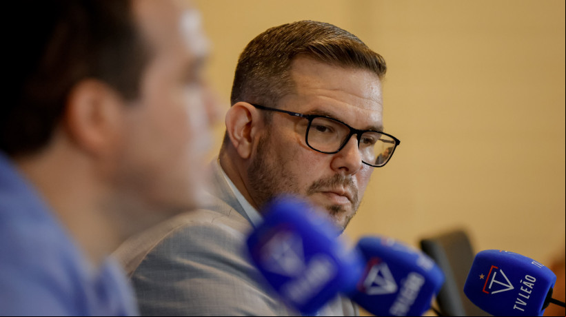 Alex Santiago, chefe do departamento de futebol da SAF do Fortaleza Esporte clube, anunciou sua demissão