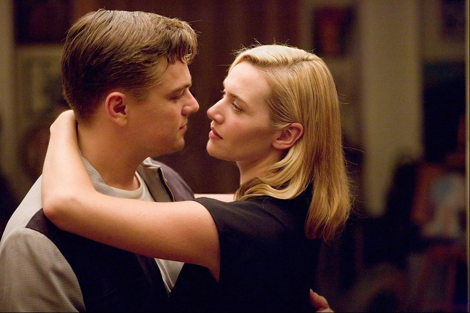 Após fazer outros filmes, como “Em Busca da Terra do Nunca (2004) e “Pecados Íntimos” (2006), Winslet reencontrou DiCaprio no romance “Foi Apenas um Sonho” (2008), de Sam Mendes, ex-marido da britânica. Os dois conquistaram estatuetas no Globo de Ouro pela performance no longa.