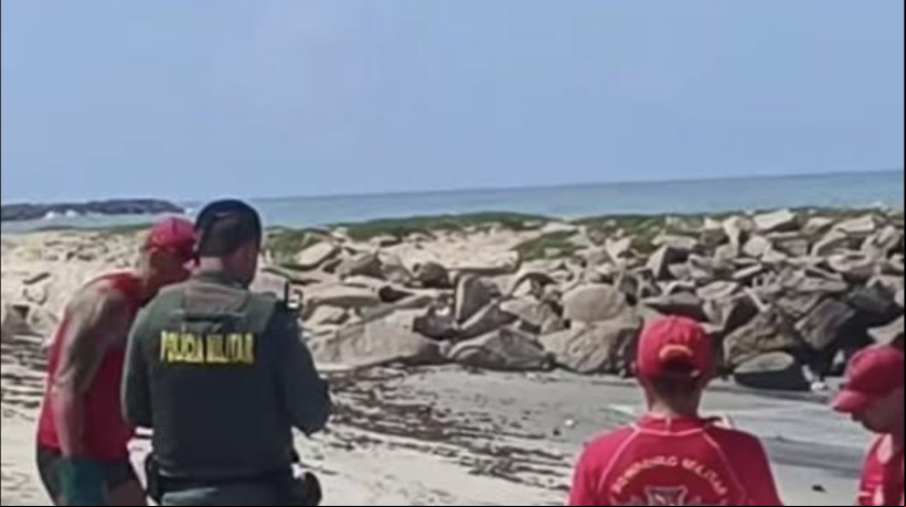 Corpo foi encontrado na manhã desta quarta-feira, 22, na praia da Leste-Oeste, no bairro Pirambu, em Fortaleza