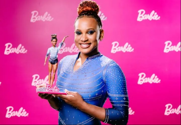 Em maio/24, a campeã olímpica de ginástica artística Rebeca Andrade inspirou a criação de uma boneca Barbie especial, criada para representar a atleta brasileira.