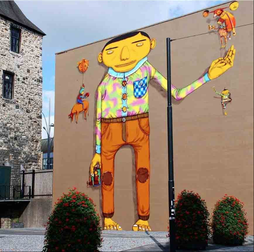 Com produção vasta, os irmãos já organizaram exposições de suas obras em locais como a Pinacoteca, em São Paulo, e o Centro Cultural Banco do Brasil, no Rio de Janeiro.