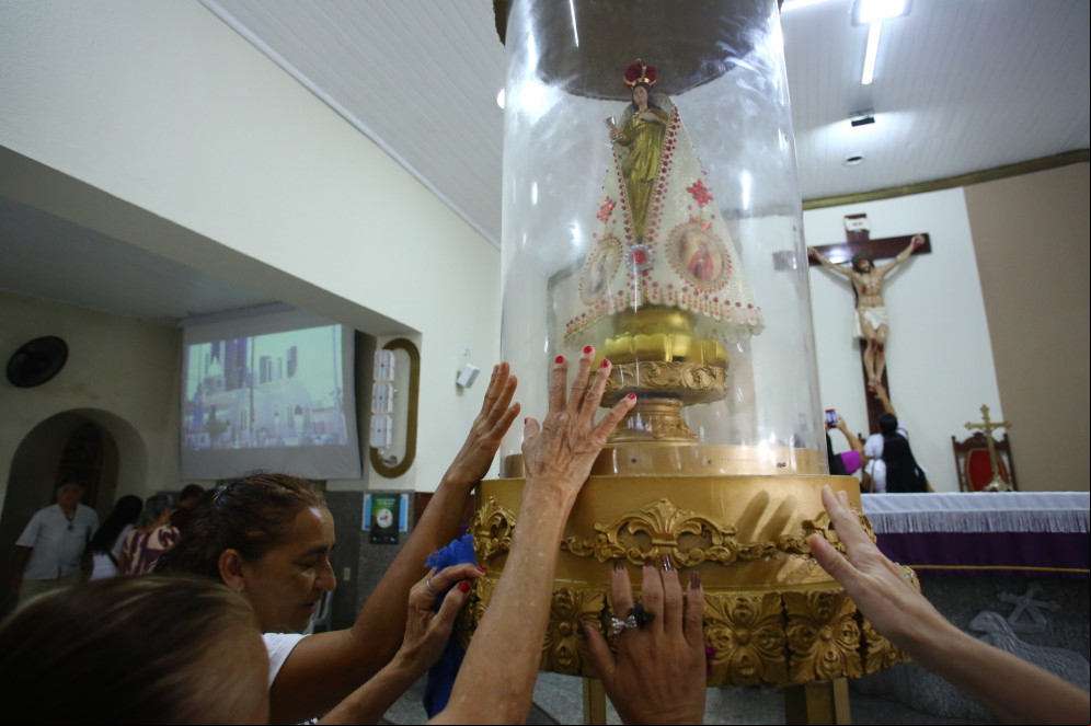 FORTALEZA-CE, BRASIL, 22.03.2025: Caminhada Penitencial. Sai da Igreja da Saúde até a Catedral. (foto: Fabio Lima/ OPOVO) FORTALEZA-CE, BRASIL, 22.03.2025: Caminhada Penitencial. Sai da Igreja da Saúde até a Catedral. (foto: Fabio Lima/ OPOVO)
