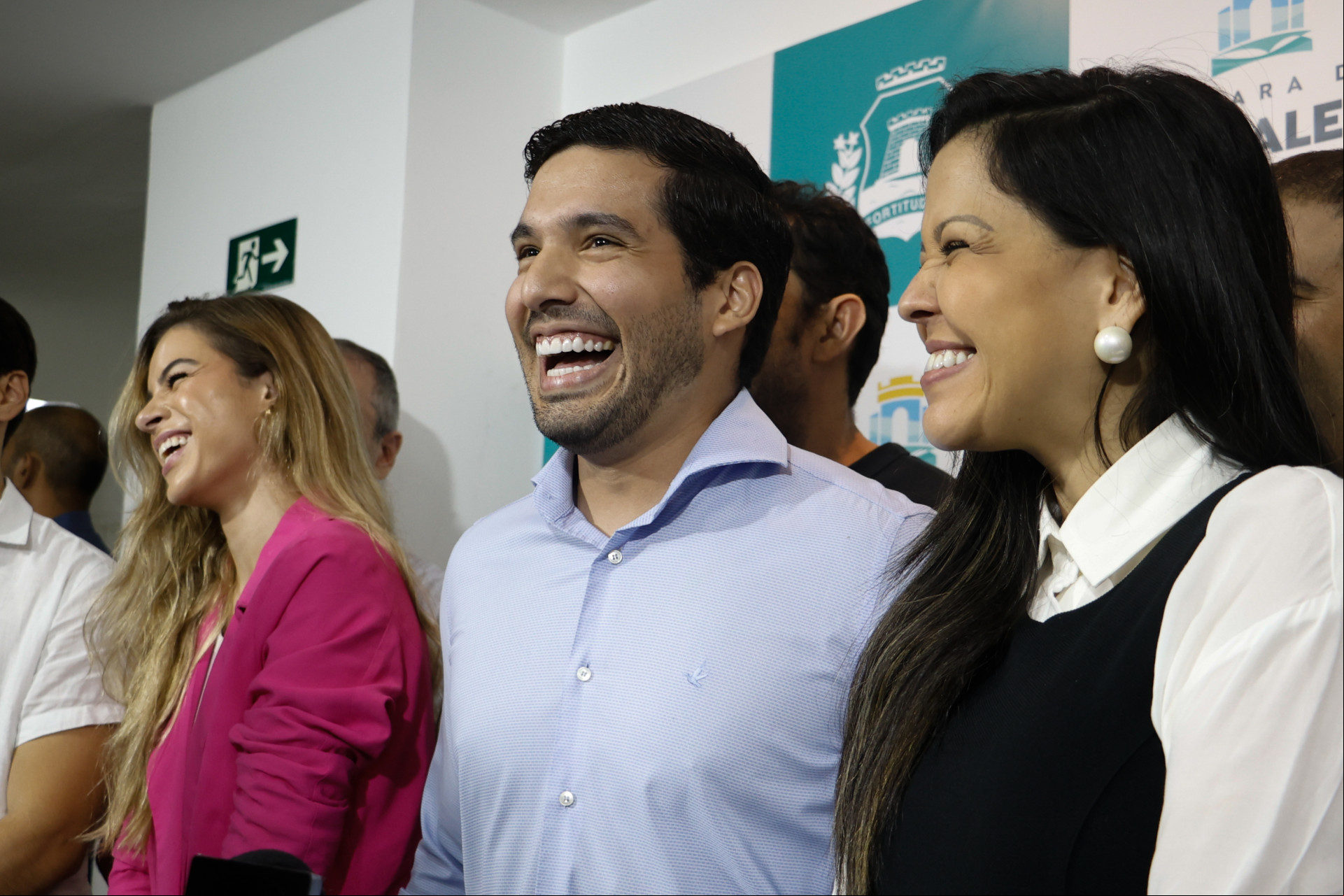 FORTALEZA, CEARÁ, BRASIL- 19..05..2025: André Fernandes com vereadores na Câmara Municipal. /Daniel Galber Especial para O POVO)