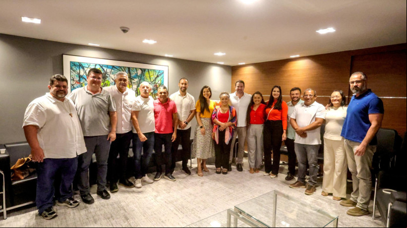 Reunião do colégio de líderes da Câmara Municipal de Fortaleza (CMFor) com o presidente Leo Couto (PSB)